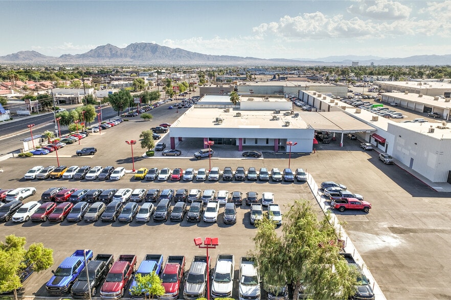 More Photos Of 2121 E Sahara Ave, Las Vegas Auto Dealership For Sale