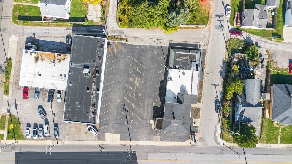 More Photos Of 1662 W Mound St, Columbus Restaurant For Sale