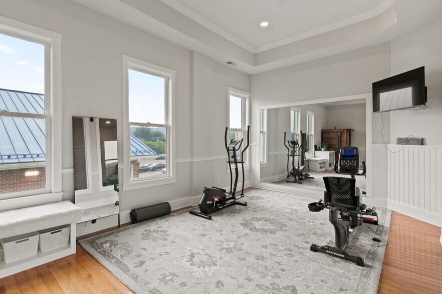 More Photos Of 114-116 E Main St, Penn Yan Storefront Retail Residential For Sale