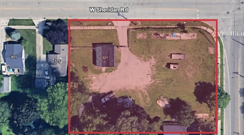 More Photos Of 321 W Sheridan Rd, Lansing Contractor Storage Yard For Sale