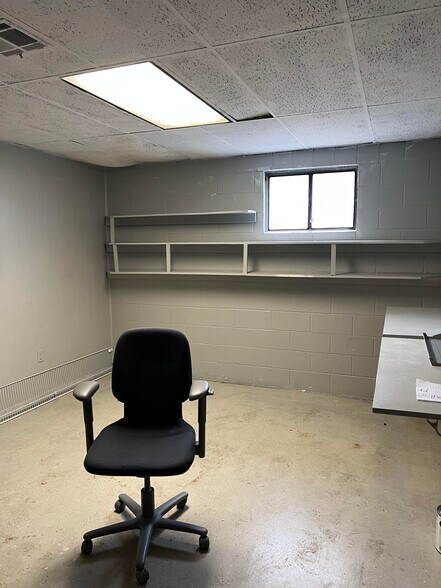 More Photos Of 3224-3226 E 15th St, Tulsa Unknown For Lease