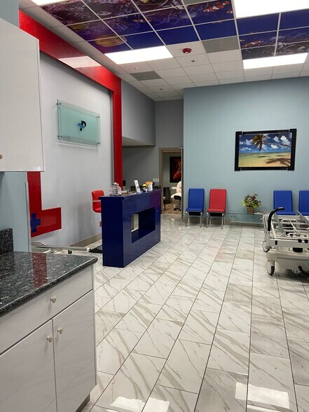 More Photos Of 209 N Pacific Ave, San Pedro Medical For Sale