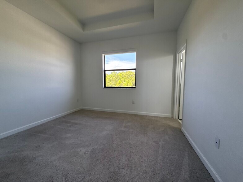More Photos Of 28600 SW 132nd Ave, Homestead Apartments For Sale