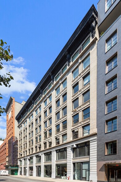 More Photos Of 227-239 W 17th St, New York Apartments For Sale