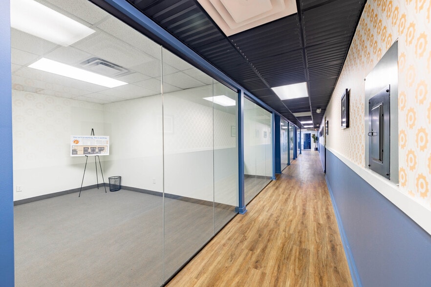 More Photos Of 1501-1515 W Lafayette Blvd, Detroit Manufacturing For Sale