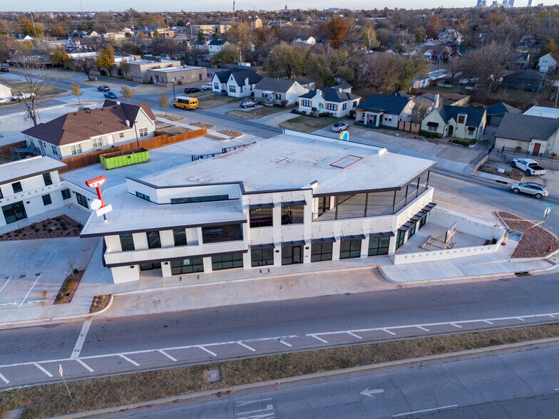 More Photos Of 5100-5114 N Classen Cir, Oklahoma City Freestanding For Lease