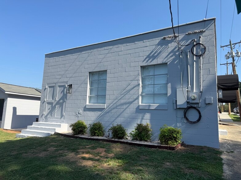 More Photos Of 116 S Providence St, Waxhaw Office For Lease