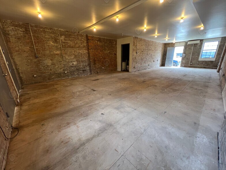 More Photos Of 27 Coffey St, Brooklyn Schools For Lease