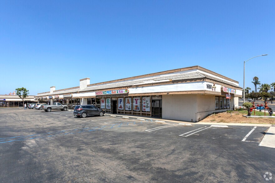 Primary Photo Of 1680 Broadway, Chula Vista Unknown For Sale