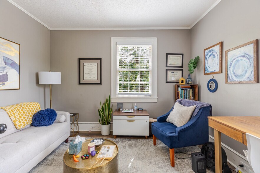 More Photos Of 2036 E 7th St, Charlotte Loft Creative Space For Sale