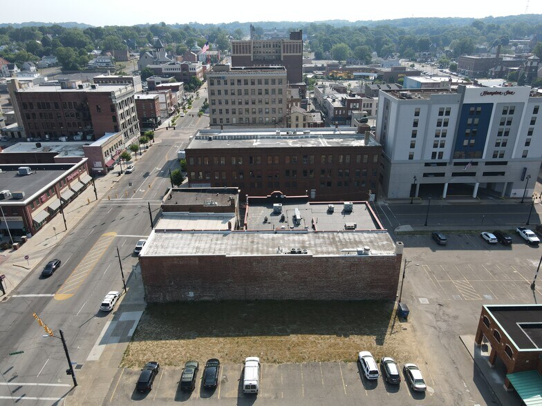 More Photos Of 129 Lincoln Way W, Massillon Land For Lease