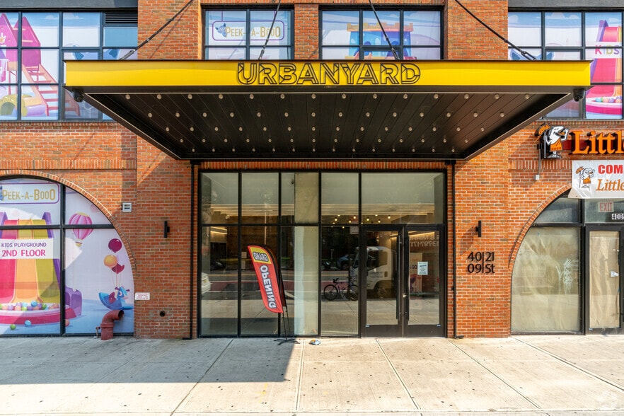 More Photos Of 40-09 21st St, Long Island City Office For Lease