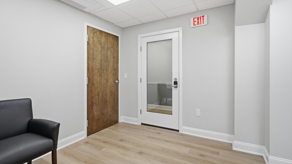 More Photos Of 521 Route 111, Hauppauge Medical For Lease