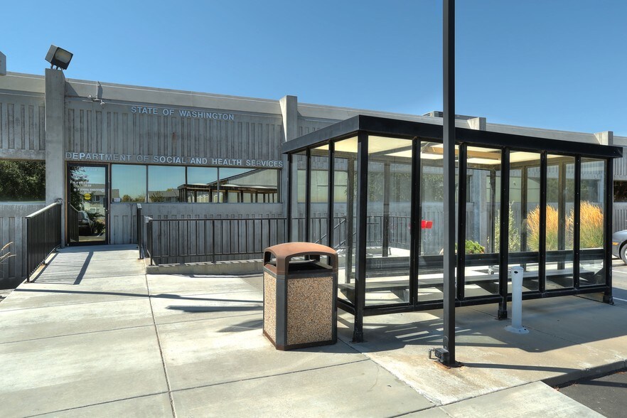 More Photos Of 500 N Morain St, Kennewick Office For Lease