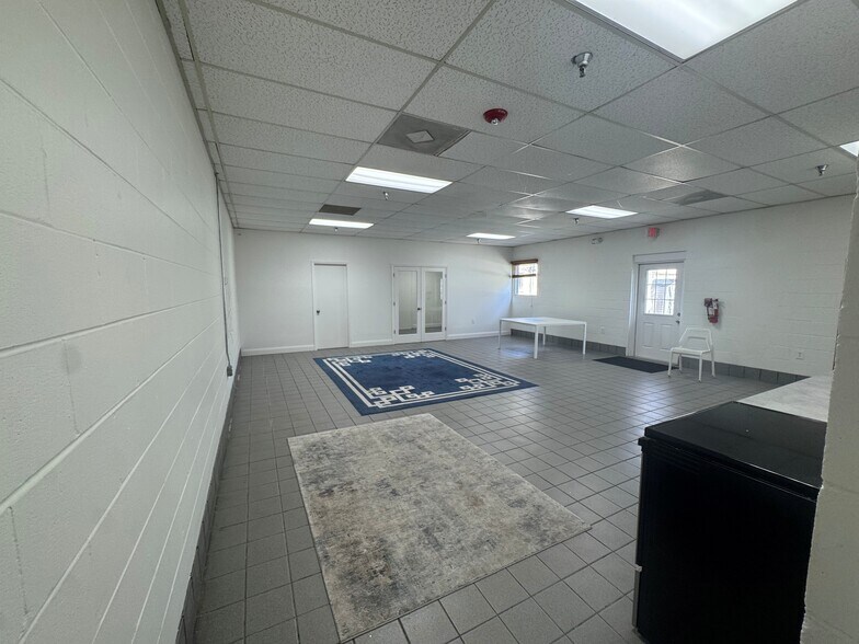 More Photos Of 1110 W Platt St, Tampa Loft Creative Space For Lease