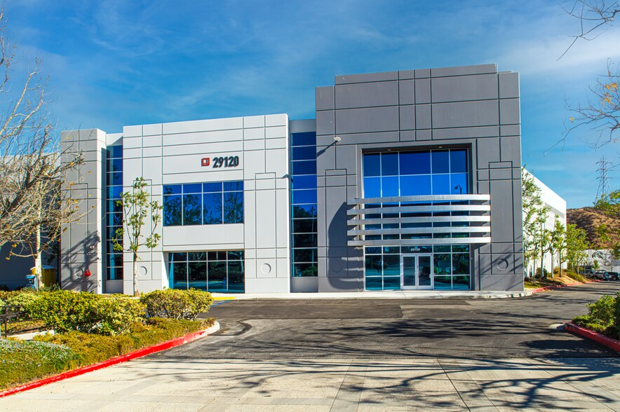 More Photos Of 29120 Commerce Center Dr, Valencia Manufacturing For Lease
