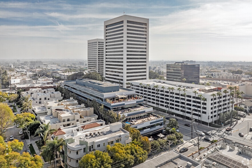 More Photos Of 1640 S Sepulveda Blvd, Los Angeles Office For Lease