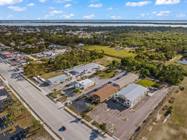More Photos Of 406 N Indiana Ave, Englewood Medical For Sale