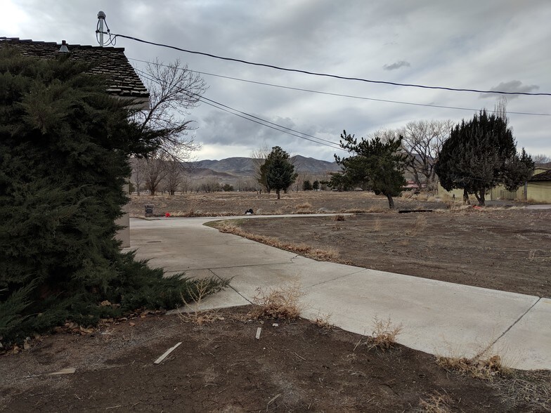 More Photos Of 111 Highway 208, Yerington Restaurant For Sale