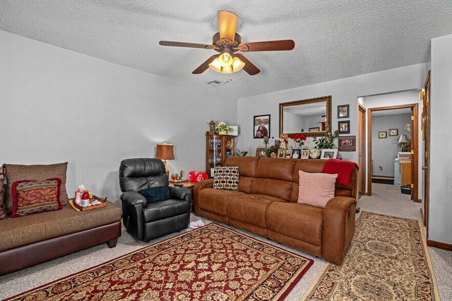 More Photos Of 1400 Jacobs Ave, Fort Smith Apartments For Sale