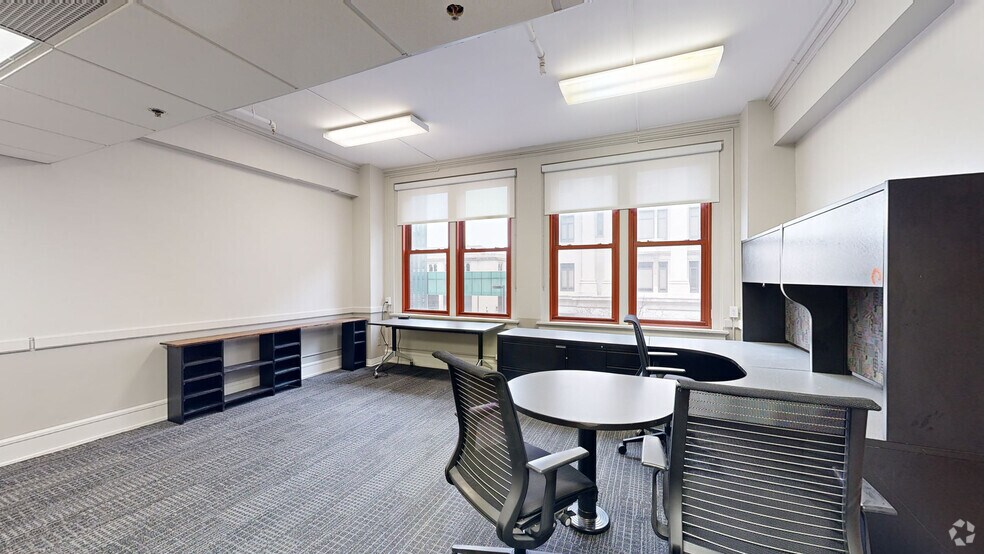 More Photos Of 319 S 17th St, Omaha Office For Lease