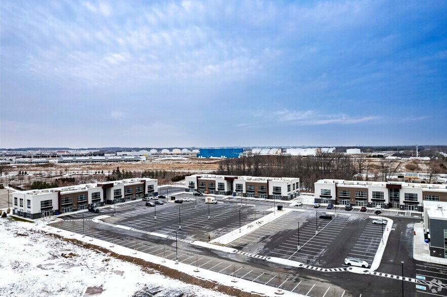 More Photos Of 3495 Rebecca St, Oakville Office For Sale