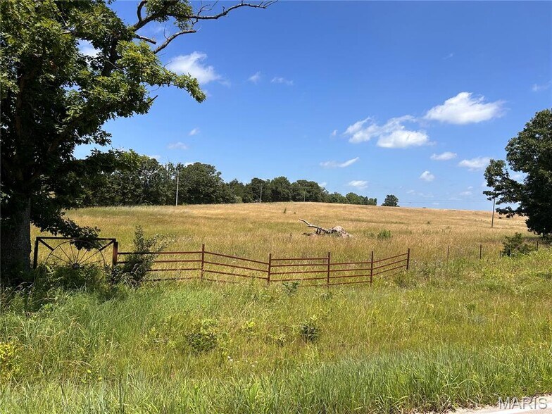 More Photos Of Hwy UU & South Elliston Road Hwy, Cuba Land For Sale