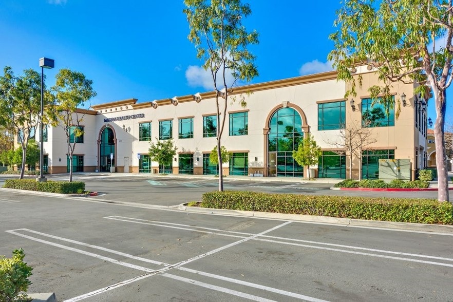 More Photos Of 22032 El Paseo, Rancho Santa Margarita Medical For Lease