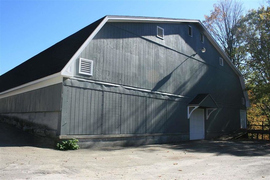 More Photos Of 32 Lafayette St, Claremont Freestanding For Sale