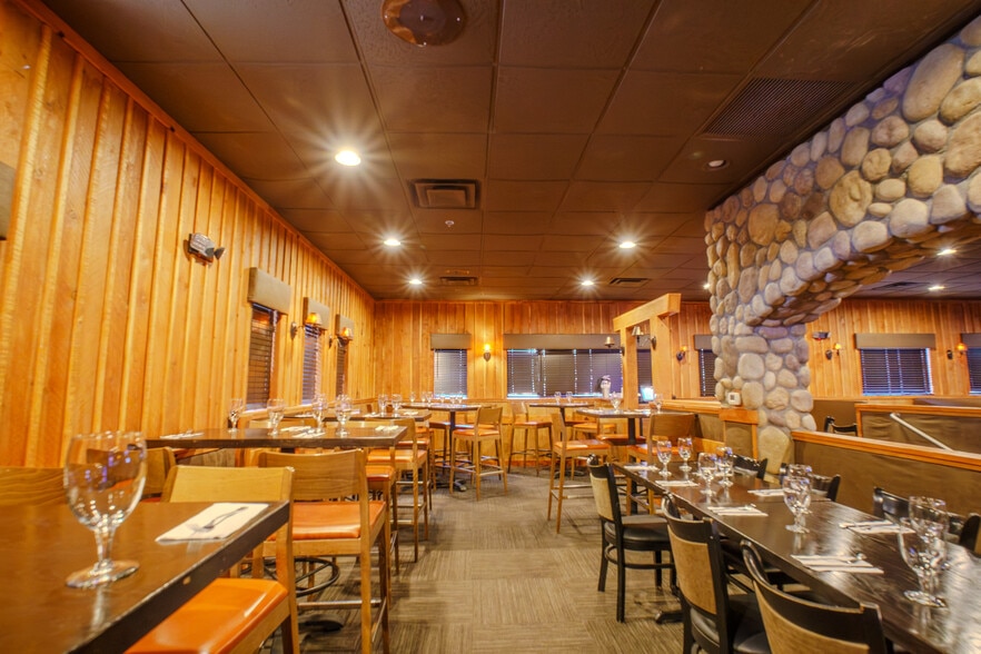 More Photos Of 891 De Marco Dr, Henderson Restaurant For Lease