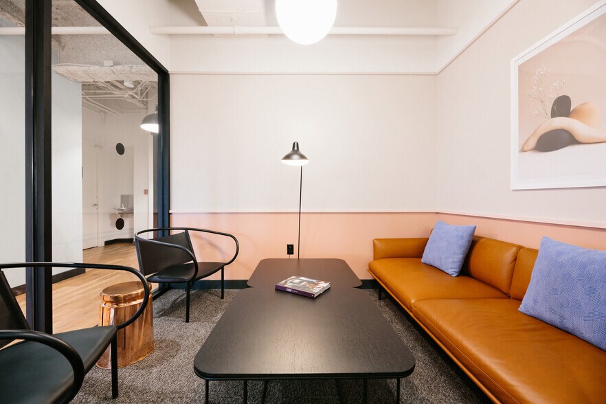 More Photos Of 1175 Peachtree St NE, Atlanta Office For Lease