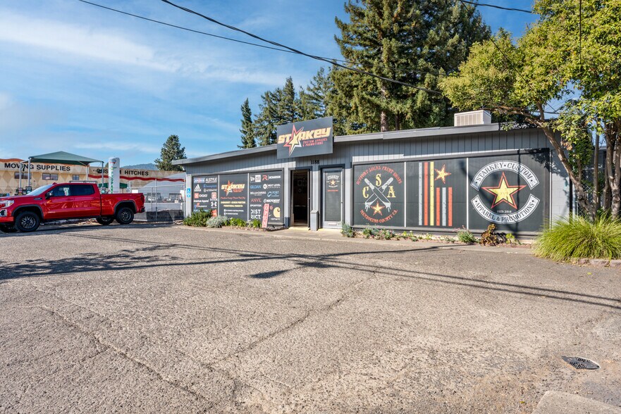 More Photos Of 1198 N State St, Ukiah Storefront For Sale