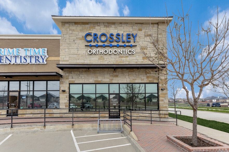 More Photos Of 12828 Eldorado Pky, Frisco Freestanding For Lease