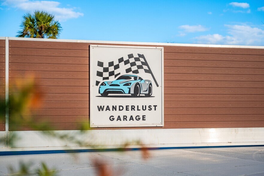 More Photos Of 1301 Morningside Dr, Melbourne Warehouse For Sale