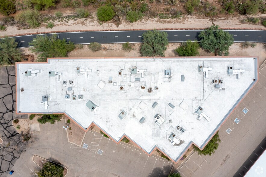 More Photos Of 1350 N Kolb Rd, Tucson Medical For Sale