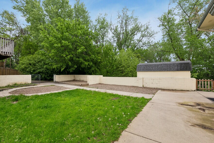 More Photos Of 14859 Louisiana Ave S, Savage Daycare Center For Sale