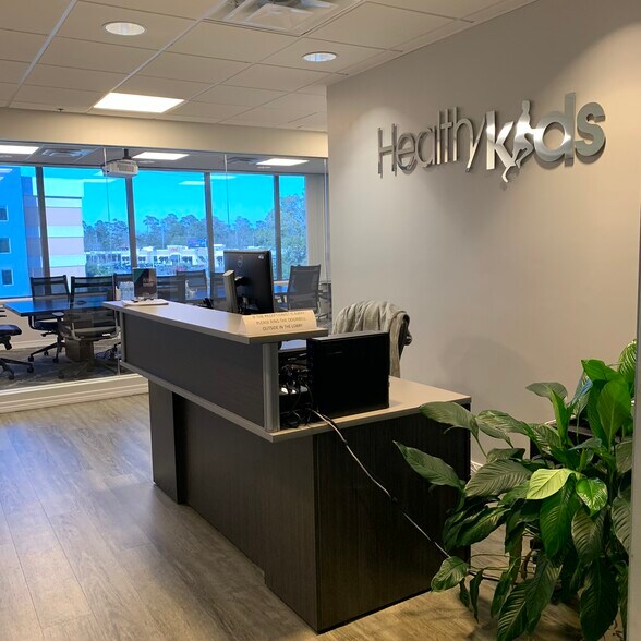 More Photos Of 1203 Governors Square Blvd, Tallahassee Office For Lease