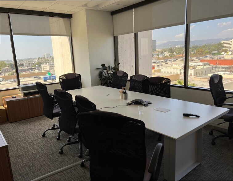 More Photos Of 11111 Santa Monica Blvd, Los Angeles Loft Creative Space For Lease