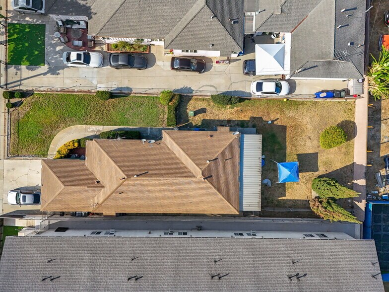 More Photos Of 14522 Avis Ave, Lawndale Apartments For Sale