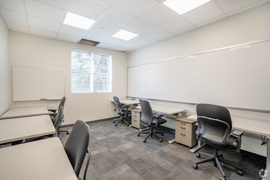 More Photos Of 5225 Tech Data Dr, Clearwater Coworking Space