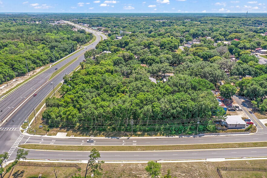 More Photos Of US Highway 27/441 @ CR 466A, Fruitland Park Land For Sale