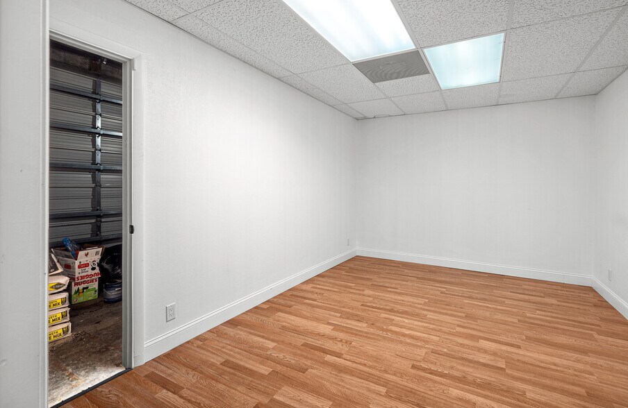 More Photos Of 380 SW 12th Ave, Pompano Beach Warehouse For Sale