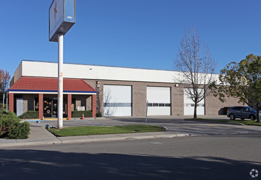 More Photos Of 7514 Murray Dr, Stockton Warehouse For Sale