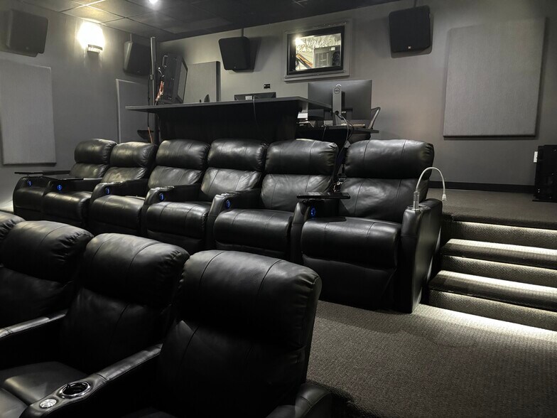 More Photos Of 10960 Ventura Blvd, Studio City Office For Lease