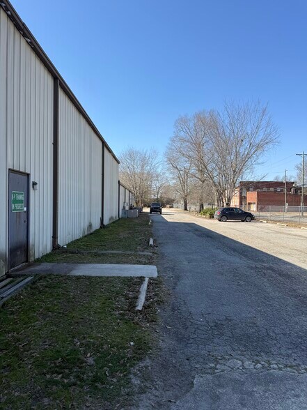 More Photos Of 312 E 9th St, Scotland Neck Industrial For Lease