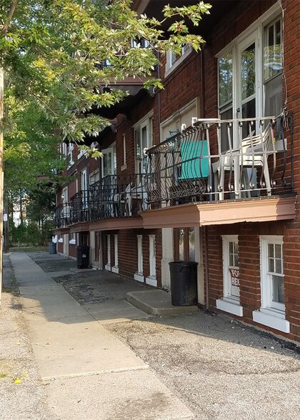 More Photos Of 1178 E 167th St, Cleveland Apartments For Sale