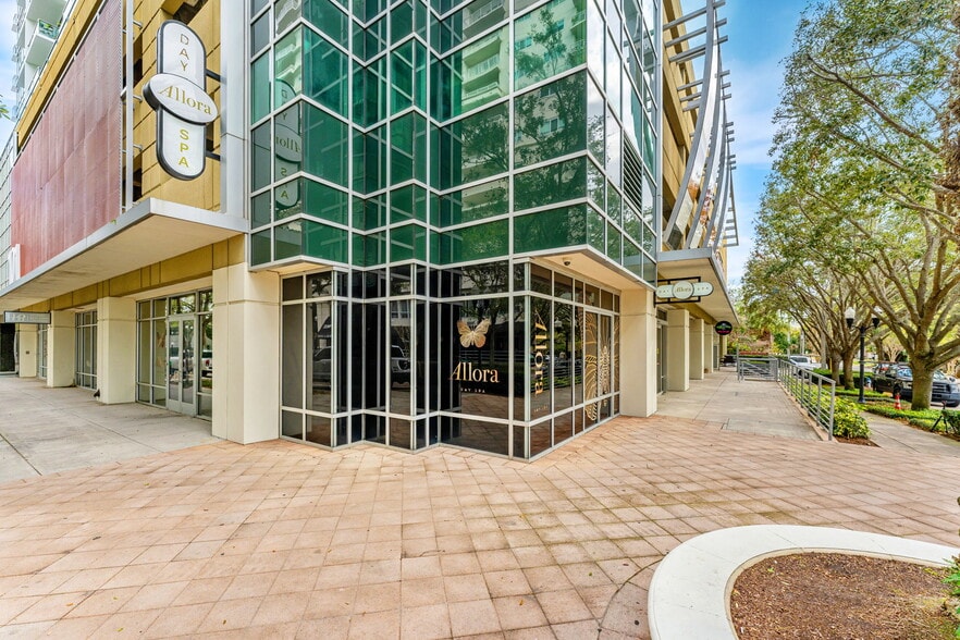 More Photos Of 101 S Eola Dr, Orlando Apartments For Sale