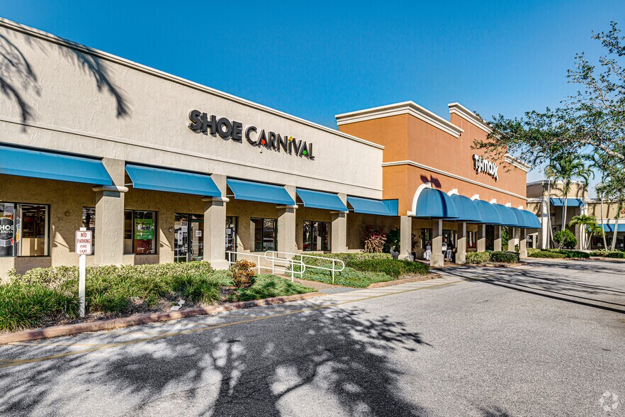 More Photos Of 75 E Indiantown Rd, Jupiter General Retail For Lease