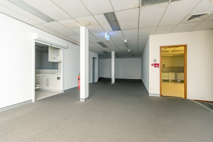 More Photos Of 364-366 Hunter St, Newcastle Office For Lease