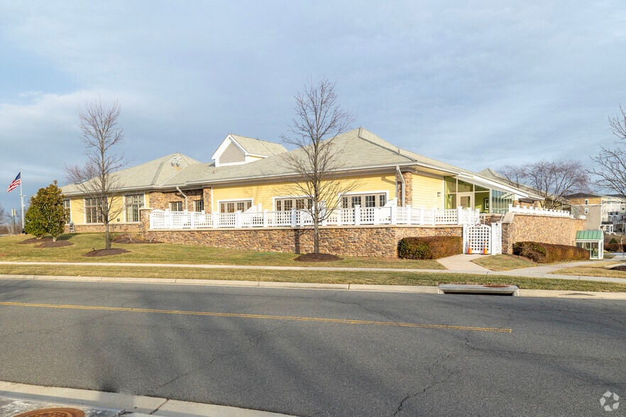 More Photos Of 24419 Millstream Dr, Aldie Medical For Lease